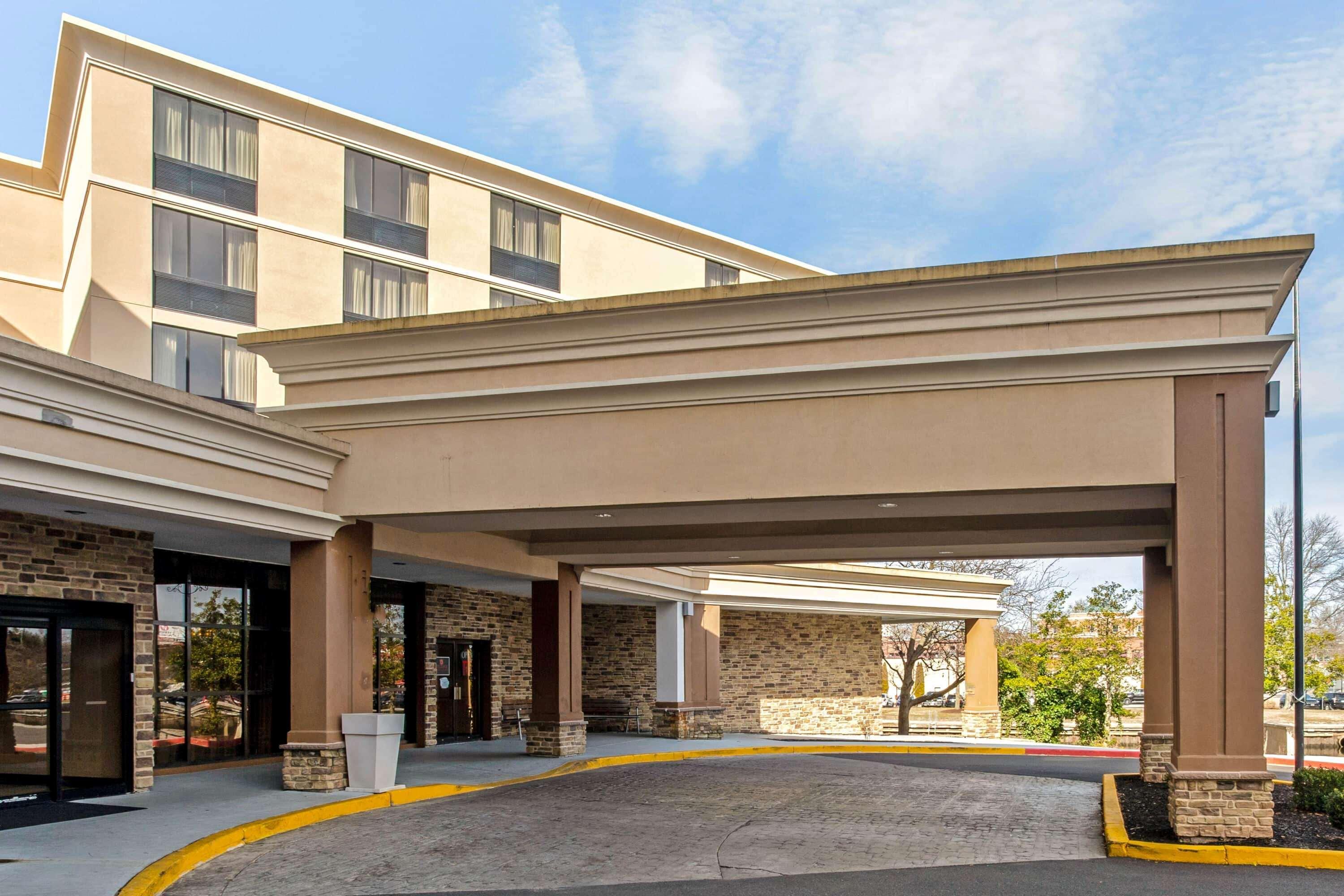 Hotel La Quinta By Wyndham Salisbury Exterior foto